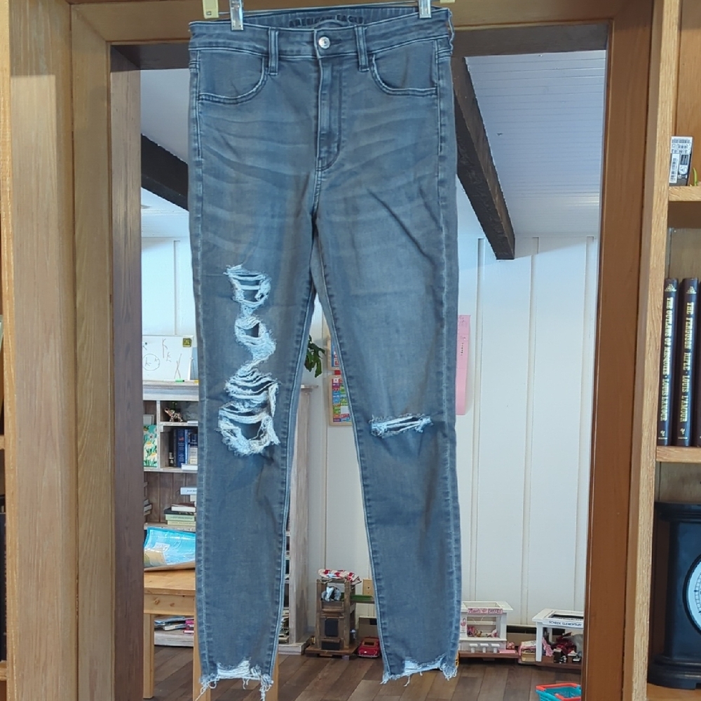 American Eagle Outfitters Distressed Skinny Jeans in Blue-Gray